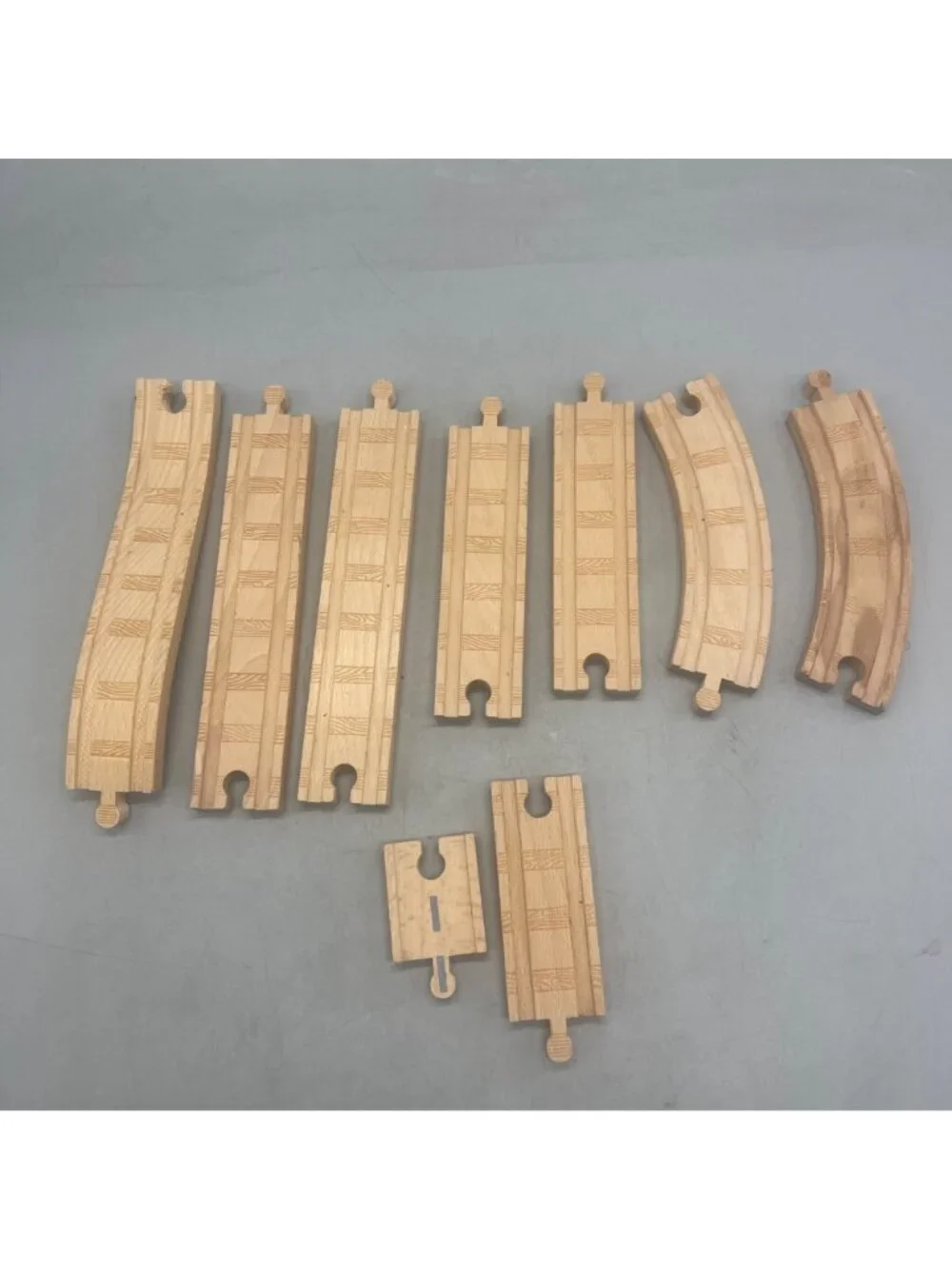 set of 9 Wooden Train Track Pieces Straight Curved Connectors Toy Train Systems